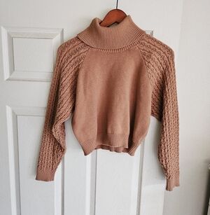 BB Dakota M Steve Madden Sweater Very Good Condition
